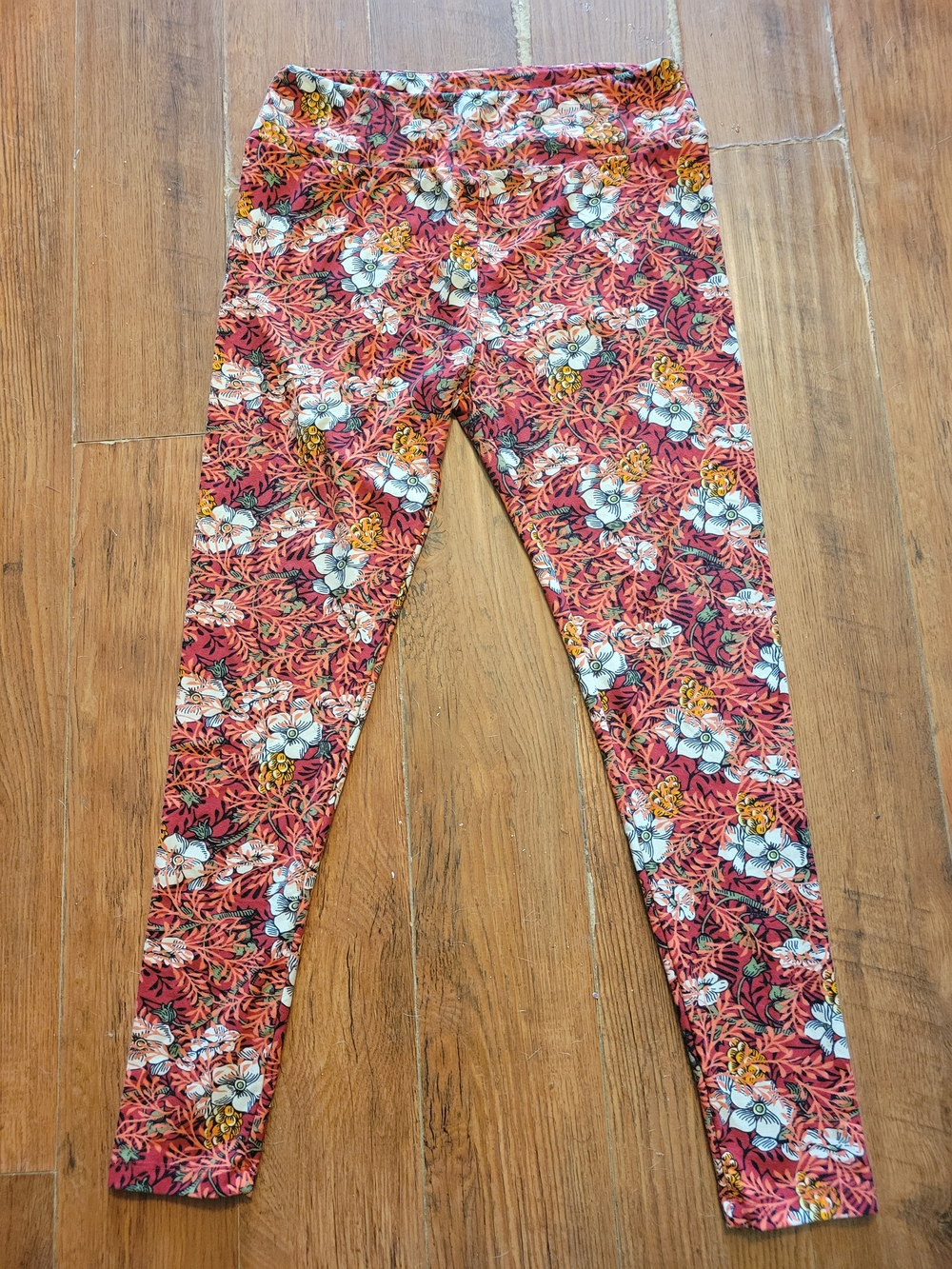LuLaRoe Pink and Coral Floral Print Leggings